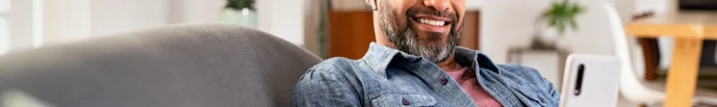 Comment les hommes qui cherchent une relation sérieuse flirtent-ils ?